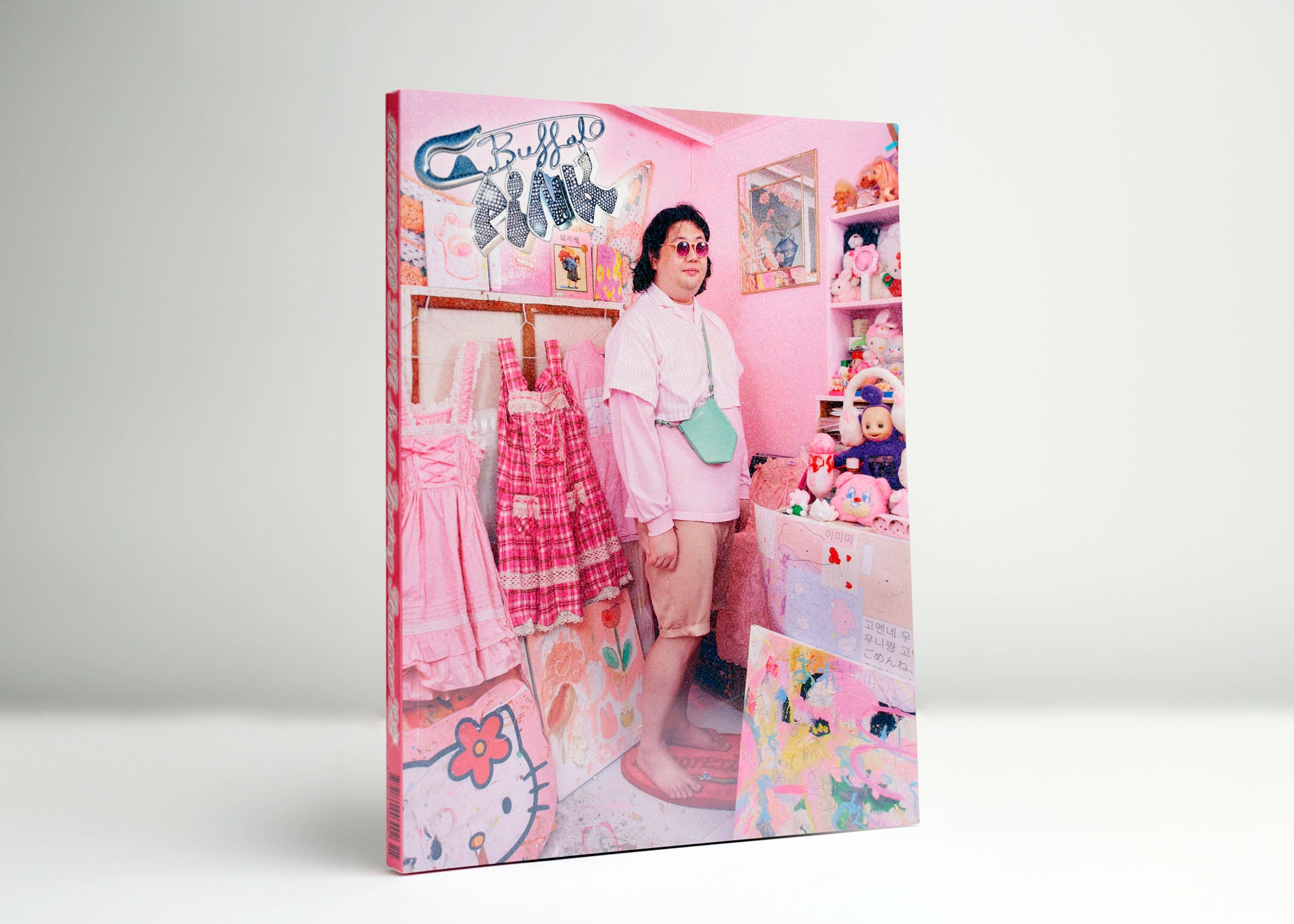 ISSUE 15: BUFFALO PINK (SS’22)